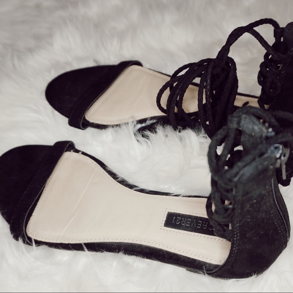 Forever 21 lace up sandals 🖤
